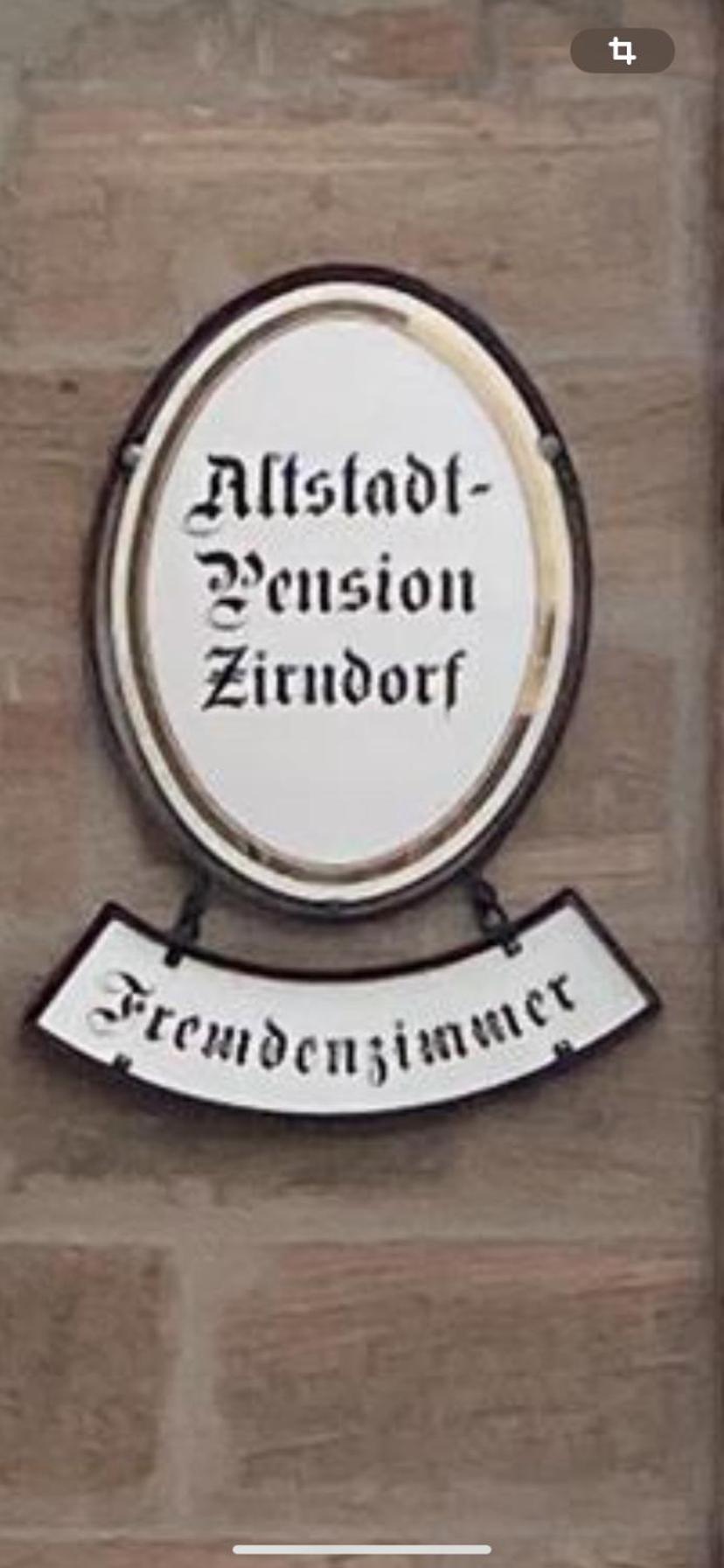 Altstadtpension Цирндорф Экстерьер фото